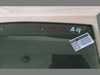 bontott AUDI A4 B8 Jobb hátsó Ablak