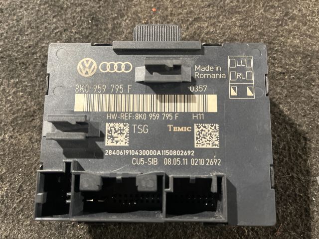 bontott AUDI A4 B8 Jobb hátsó Ablakemelő Elektronika