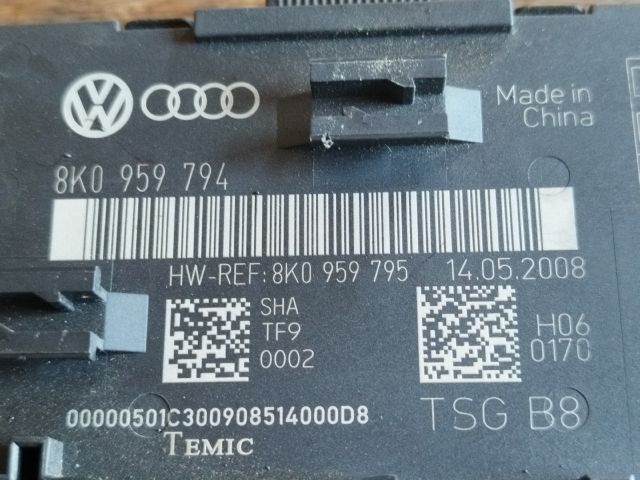 bontott AUDI A4 B8 Jobb hátsó Ablakemelő Elektronika