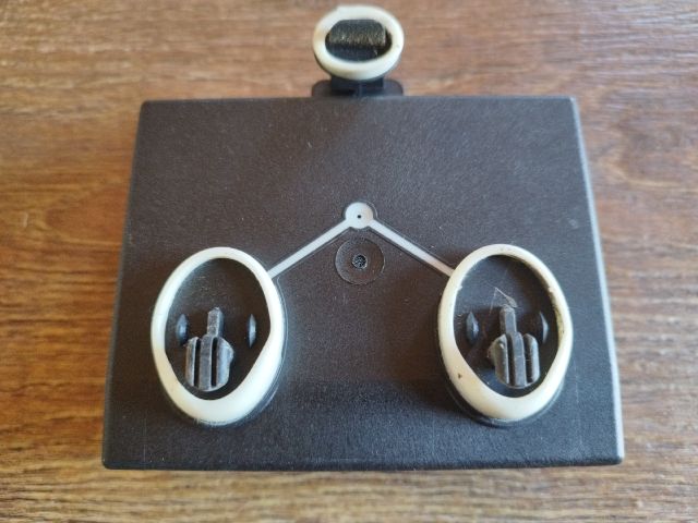 bontott AUDI A4 B8 Jobb hátsó Ablakemelő Elektronika