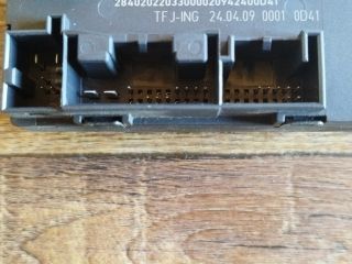 bontott AUDI A4 B8 Jobb hátsó Ablakemelő Elektronika