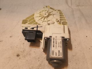 bontott AUDI A4 B8 Jobb hátsó Ablakemelő Motor