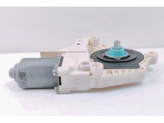 bontott AUDI A4 B8 Jobb hátsó Ablakemelő Motor