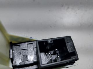 bontott AUDI A4 B8 Jobb hátsó Ablakemelő Motor