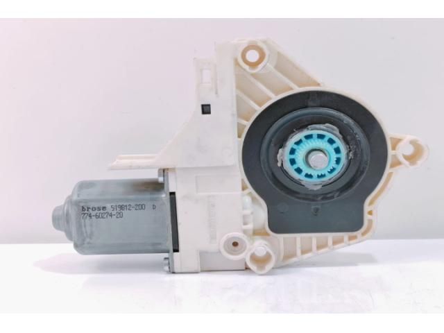 bontott AUDI A4 B8 Jobb hátsó Ablakemelő Motor