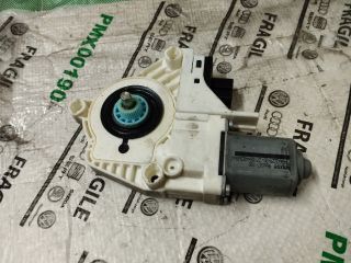 bontott AUDI A4 B8 Jobb hátsó Ablakemelő Motor