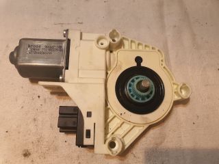 bontott AUDI A4 B8 Jobb hátsó Ablakemelő Motor