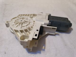 bontott AUDI A4 B8 Jobb hátsó Ablakemelő Motor