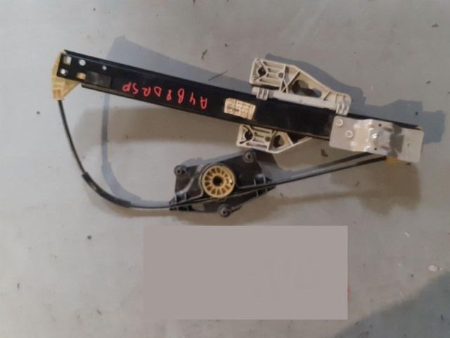 bontott AUDI A4 B8 Jobb hátsó Ablakemelő Szerkezet (Elektromos)
