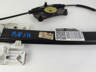 bontott AUDI A4 B8 Jobb hátsó Ablakemelő Szerkezet (Elektromos)