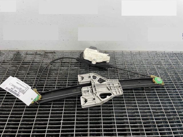 bontott AUDI A4 B8 Jobb hátsó Ablakemelő Szerkezet (Elektromos)