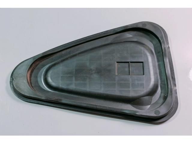 bontott AUDI A4 B8 Jobb hátsó Ajtó Díszléc