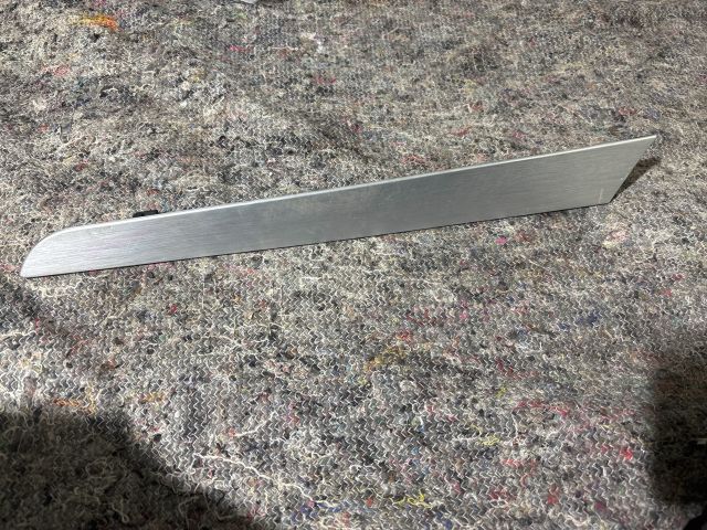 bontott AUDI A4 B8 Jobb hátsó Ajtó Díszléc