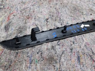 bontott AUDI A4 B8 Jobb hátsó Ajtó Díszléc