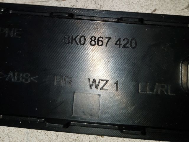 bontott AUDI A4 B8 Jobb hátsó Ajtó Kárpit Díszléc