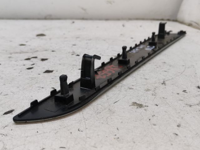 bontott AUDI A4 B8 Jobb hátsó Ajtó Kárpit Díszléc