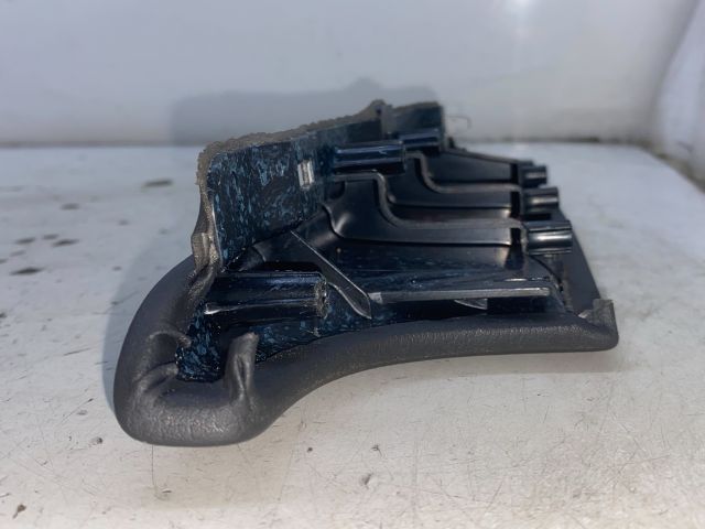 bontott AUDI A4 B8 Jobb hátsó Ajtó Kárpit Könyöklő