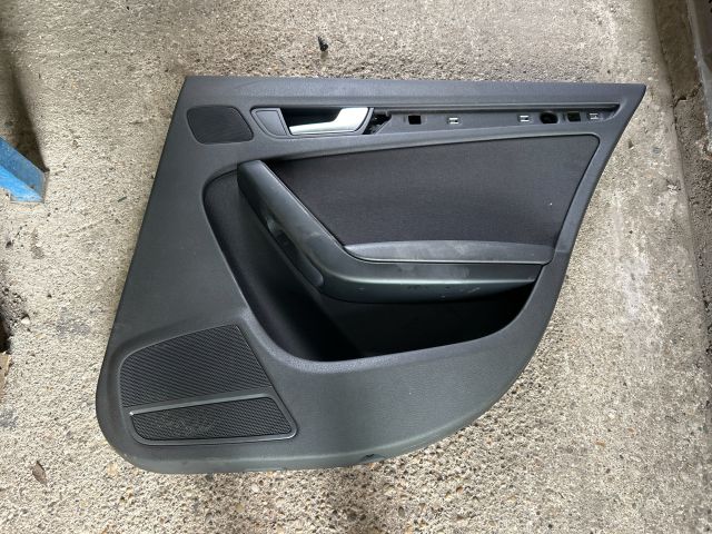 bontott AUDI A4 B8 Jobb hátsó Ajtó Kárpit