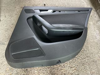 bontott AUDI A4 B8 Jobb hátsó Ajtó Kárpit
