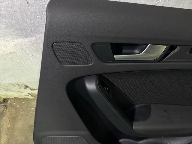 bontott AUDI A4 B8 Jobb hátsó Ajtó Kárpit