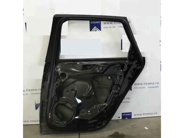 bontott AUDI A4 B8 Jobb hátsó Ajtó (Üres lemez)