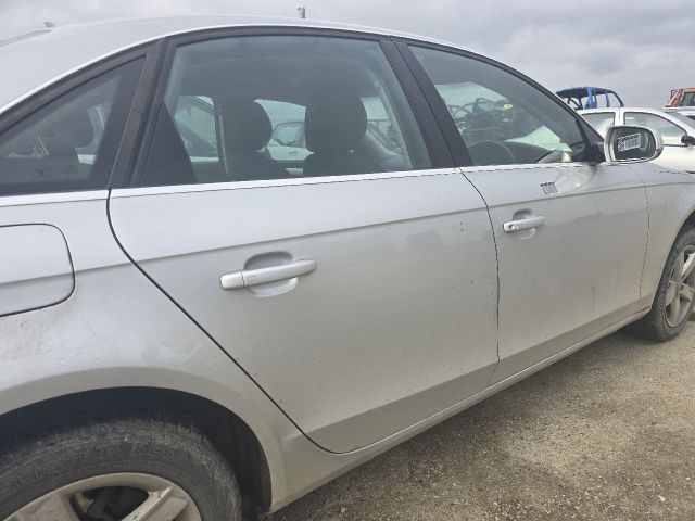 bontott AUDI A4 B8 Jobb hátsó Ajtó (Üres lemez)