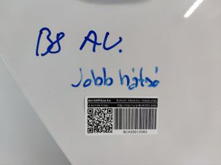 bontott AUDI A4 B8 Jobb hátsó Ajtó (Üres lemez)