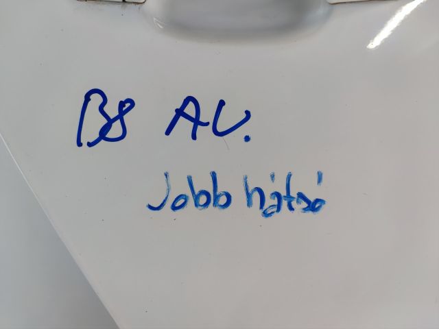 bontott AUDI A4 B8 Jobb hátsó Ajtó (Üres lemez)