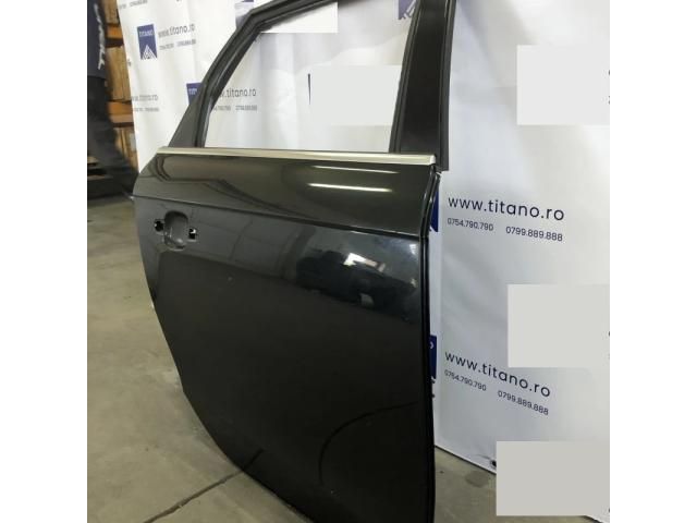 bontott AUDI A4 B8 Jobb hátsó Ajtó (Üres lemez)