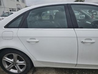bontott AUDI A4 B8 Jobb hátsó Ajtó (Üres lemez)