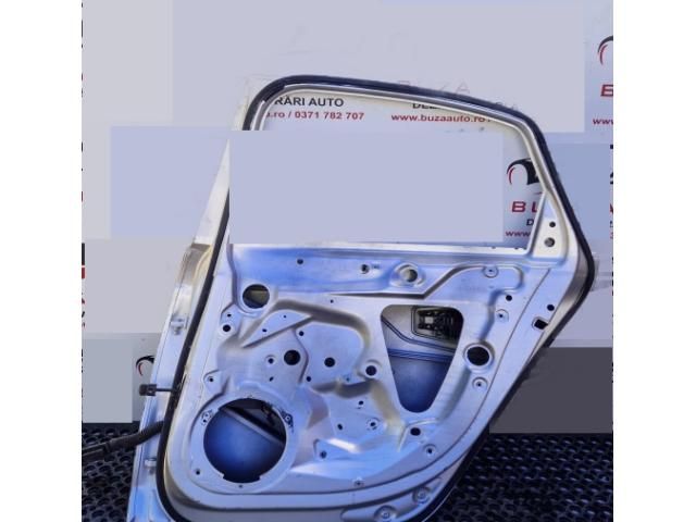 bontott AUDI A4 B8 Jobb hátsó Ajtó (Üres lemez)