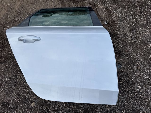 bontott AUDI A4 B8 Jobb hátsó Ajtó (Üres lemez)