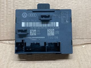 bontott AUDI A4 B8 Jobb hátsó Ajtó Vezérlőegység