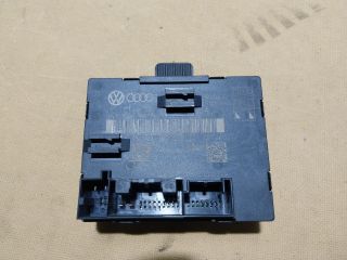 bontott AUDI A4 B8 Jobb hátsó Ajtó Vezérlőegység