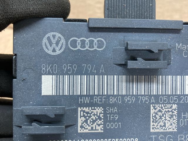 bontott AUDI A4 B8 Jobb hátsó Ajtó Vezérlőegység