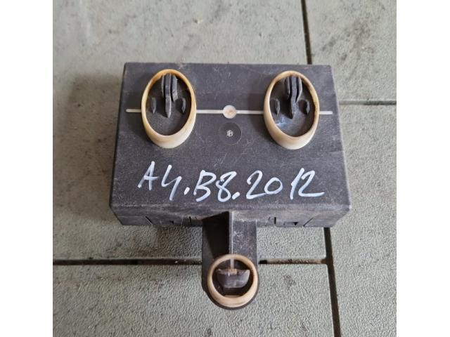 bontott AUDI A4 B8 Jobb hátsó Ajtó Vezérlőegység