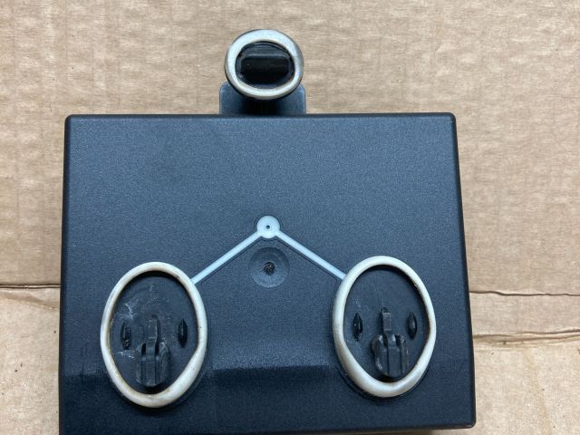 bontott AUDI A4 B8 Jobb hátsó Ajtó Vezérlőegység