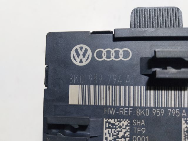 bontott AUDI A4 B8 Jobb hátsó Ajtó Vezérlőegység