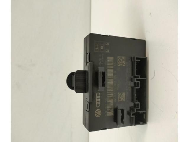 bontott AUDI A4 B8 Jobb hátsó Ajtó Vezérlőegység