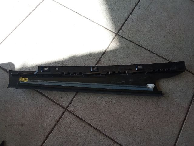 bontott AUDI A4 B8 Jobb hátsó Ajtókeret Burkolat