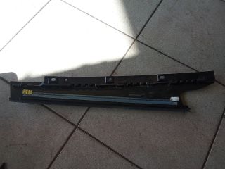 bontott AUDI A4 B8 Jobb hátsó Ajtókeret Burkolat