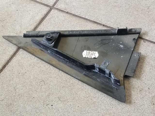 bontott AUDI A4 B8 Jobb hátsó Ajtókeret Burkolat