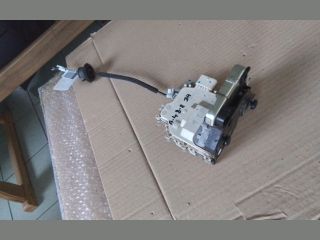 bontott AUDI A4 B8 Jobb hátsó Ajtózár