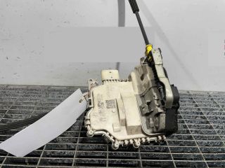 bontott AUDI A4 B8 Jobb hátsó Ajtózár