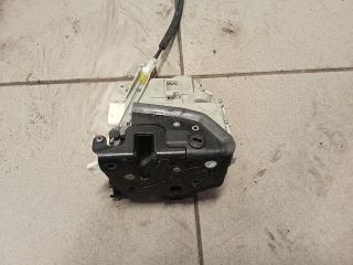 bontott AUDI A4 B8 Jobb hátsó Ajtózár