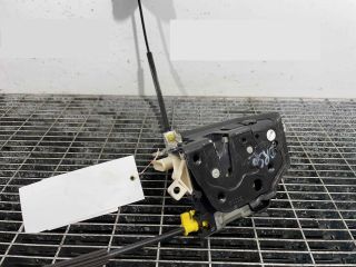 bontott AUDI A4 B8 Jobb hátsó Ajtózár