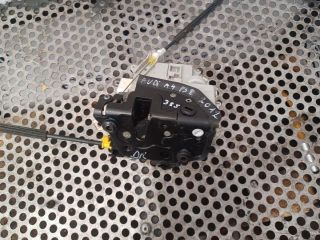 bontott AUDI A4 B8 Jobb hátsó Ajtózár