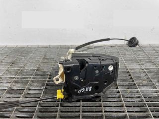 bontott AUDI A4 B8 Jobb hátsó Ajtózár