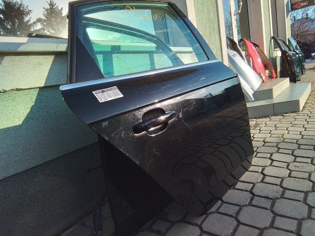 bontott AUDI A4 B8 Jobb hátsó Ajtózár