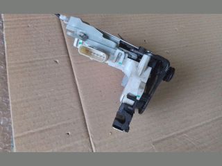 bontott AUDI A4 B8 Jobb hátsó Ajtózár